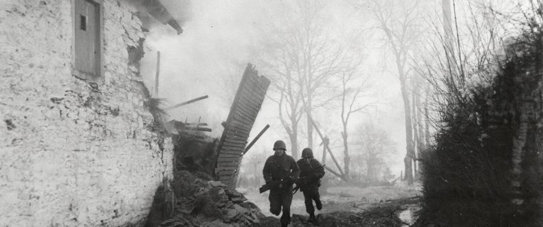 PFC Oscar B. Oakman: The Last Man to Die in the 94th Armored Field Artillery Battalion Infantrymen advance under fire, Pont-Le-Ban, Belgium, January 1945